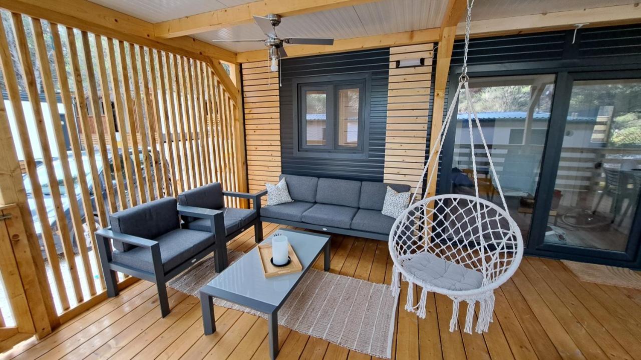Premium Mobile Home Maslina - Oaza Mira Drage Eksteriør billede